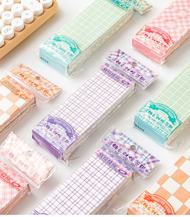 Plaid Checks Sticky Notes