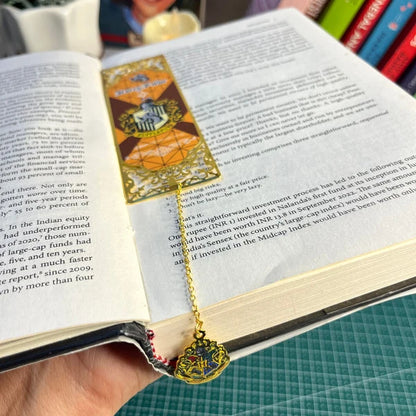 HP magic Metal Bookmark With Hogwards Charm